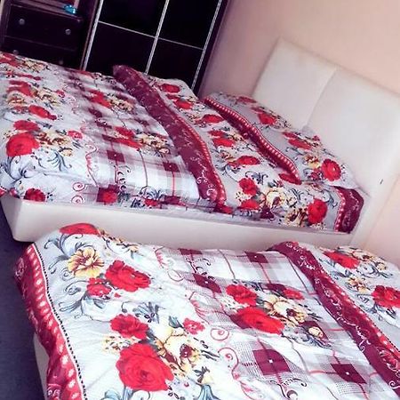 Hotel Makmur クアンタン エクステリア 写真