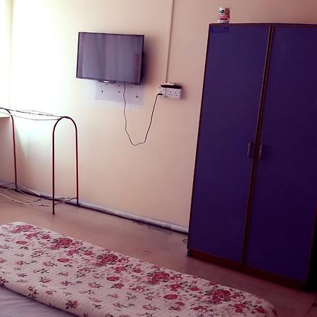 Hotel Makmur クアンタン エクステリア 写真